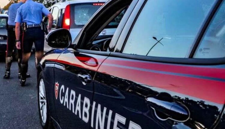 Casal di Principe, detenzione di armi illegali: convalidato il carcere a due soggetti appartenenti al clan dei Casalesi: trovati 11mila euro in contanti