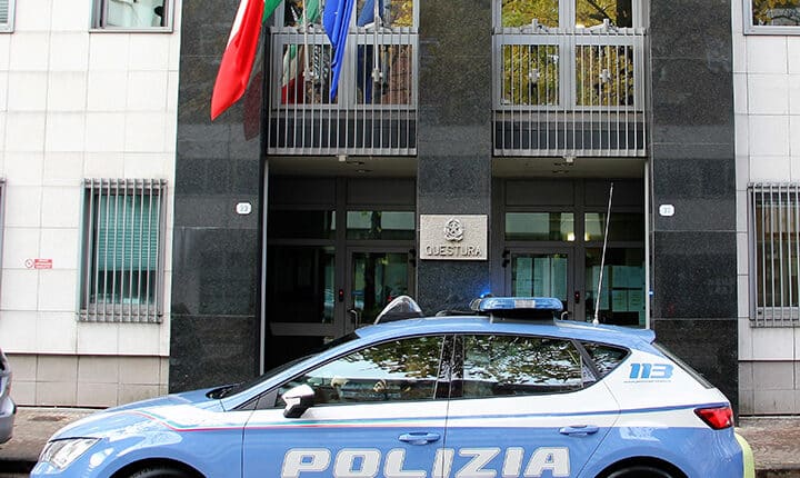 Udine, identificato l'uomo che ha sparato in via Zoletti: sequestrate le due pistole e le cartucce