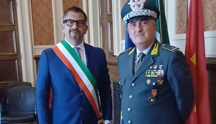 Ancona, visita in Comune del nuovo comandante della Guardia di finanza