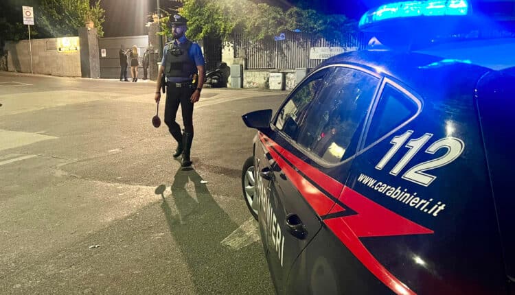Bagnoli: movida, controlli interforze, focus su locali e ristoranti e tariffe fisse per i 9 parcheggiatori abusivi, denunciati.