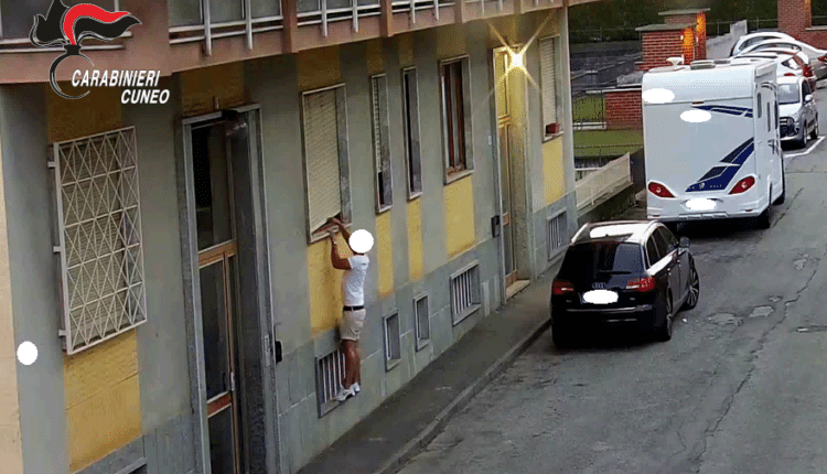 Cuneo, sconfitta una banda specializzata nello spaccio di crack: due arrestati