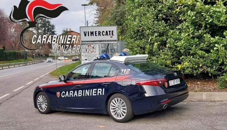 Vimercate: prima le punta una pistola alla testa, poi la violenta sessualmente. Arrestato 19enne
