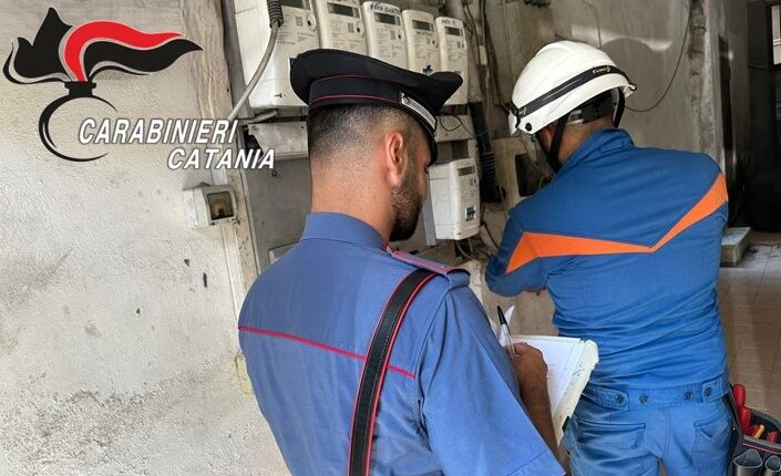 Catania: scoperto dai Carabinieri allaccio abusivo Enel in un bar, denunciato il titolare.