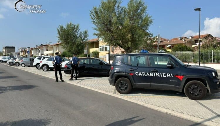 Comacchio, nel weekend della "notte rosa" intensificati i controlli dei Carabinieri: un arresto e tre denunce