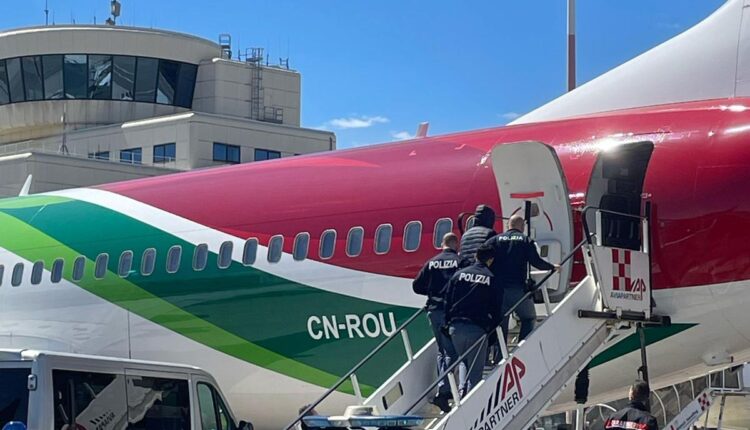 Como: contrasto all’immigrazione clandestina, nel primo semestre 2024 triplicati i rimpatri alla frontiera di stranieri irregolari.