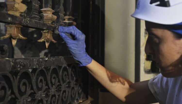 Milano: nuove tecniche all'avanguardia per il restauro della facciata di Palazzo Marino 3