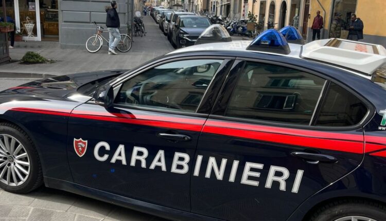 Firenze: controlli del territorio, un arresto per furto su auto e due denunce per droga.
