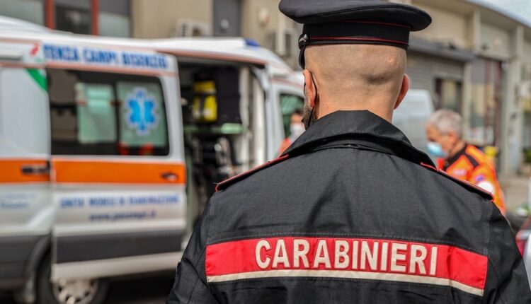 Firenze: picchia la compagna ma alla porta bussano i Carabinieri, arrestato 30 enne.