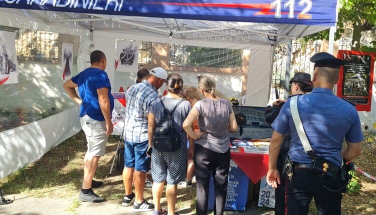 Fara in Sabina, al "Fara Noir Summer Festival 2024" era presente anche la Polizia di Stato con uno stand