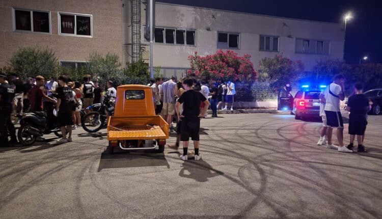 Riccione, gare clandestine con 50 moto: fermati 100 ragazzi e sequestrati 14 mezzi