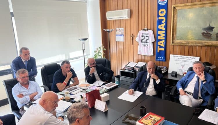 Regione Sicilia: l'Assessore Tamajo sollecita la proroga della cassa integrazione per i lavoratori della Acciaieria Duferco