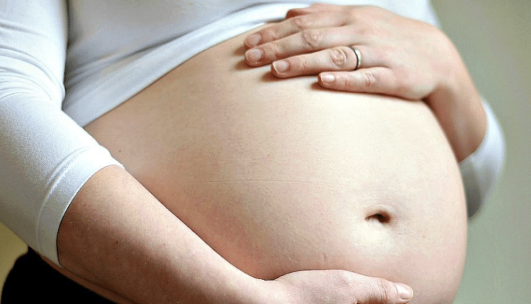 Maternità surrogata e detenute madri, maggioranza spaccata- bocciato in commissione emendamento Lega