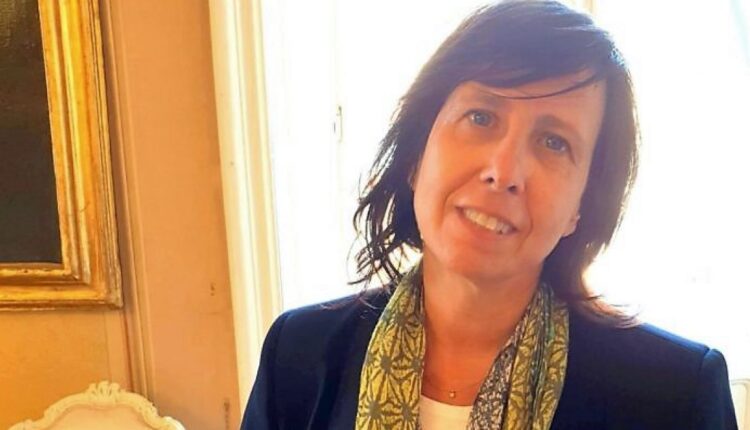 Modena: il Sindaco incontra il nuovo prefetto in Municipio.