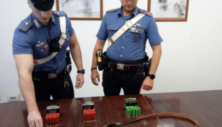 Padova spara col fucile per il chiasso ad una festa di laurea, poi si suicida gettandosi dal terrazzo