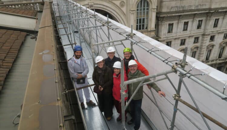 Milano: nuove tecniche all'avanguardia per il restauro della facciata di Palazzo Marino 5
