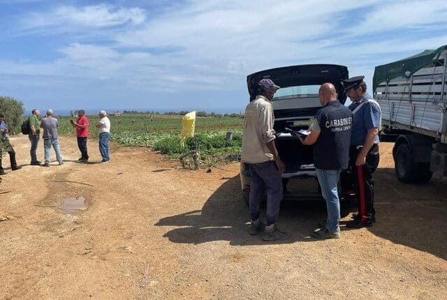 Palermo: caporalato e lavoro in nero, controlli a tutto campo dei Carabinieri.