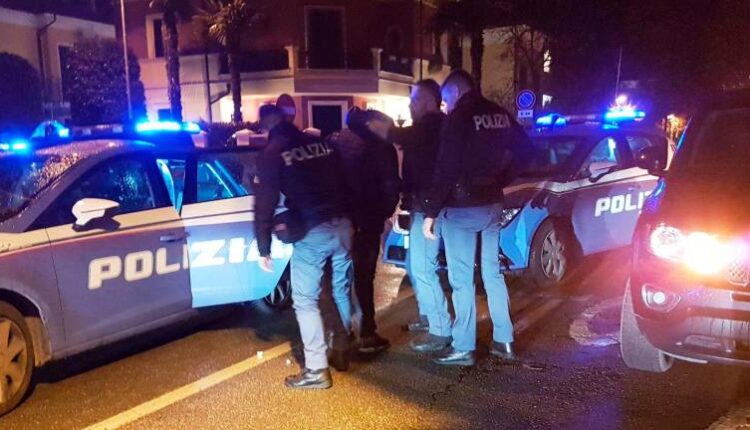 Rimini: ubriaco e molesto si scaglia contro gli agenti, un arresto per la Polizia di Stato.