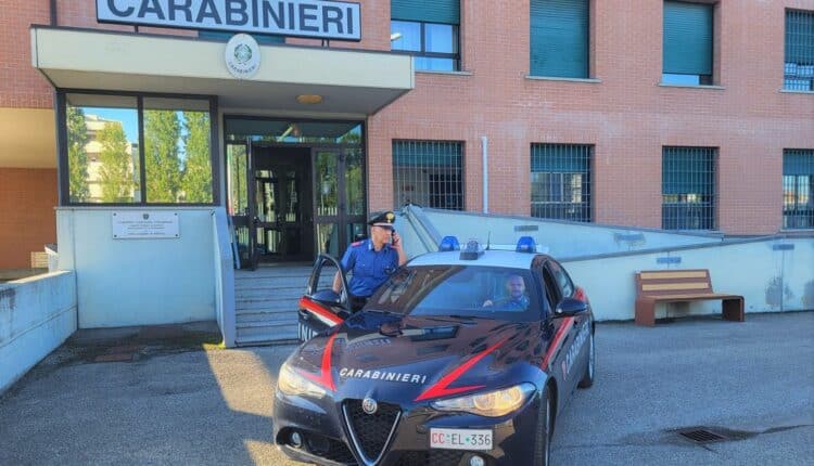 San Lazzaro di Savena: i Carabinieri hanno arrestato un 58enne italiano per violenza, minaccia e resistenza a un pubblico ufficiale.