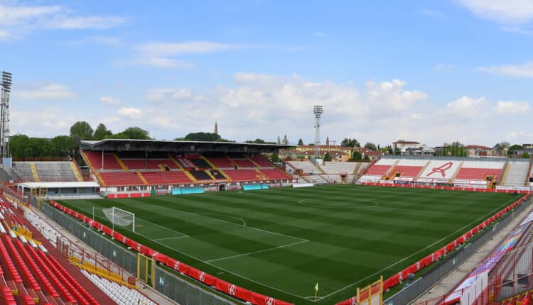 Scontri tra tifosi a Vicenza: 45 ultras tarantini identificati, avviato il procedimento per D.A.S.P.O.