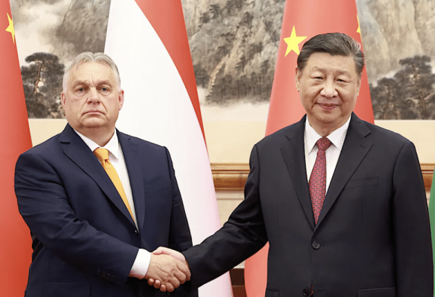 Ucraina, visita a sorpresa di Orban a Pechino da Xi