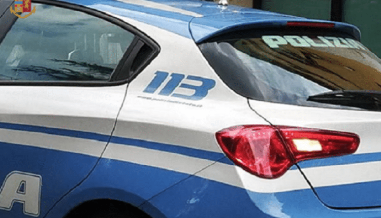 Varese: la Polizia sta attuando un piano di contrasto al fenomeno dello spaccio di sostanze stupefacenti nella centrale Piazza della Repubblica.