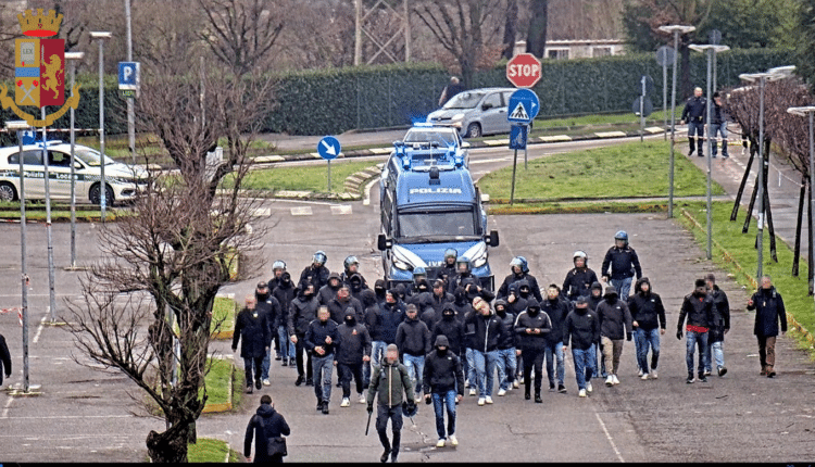 Cremona: disordini prima della partita tra Pergolettese e il Mantova. Identificati 15 ultras che hanno avuto condotte violente e attiva resistenza agli agenti in servizio