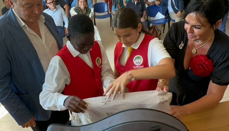 Donato Corno Francese all'Istituto di Castel Volturno in Memoria di Giò Giò Cutolo.