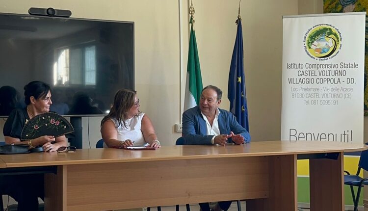 Donato Corno Francese all'Istituto di Castel Volturno in Memoria di Giò Giò Cutolo.