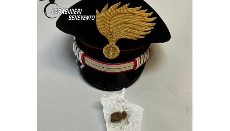 Benevento: spaccio e guida in stato di ebrezza. I controlli dei Carabinieri