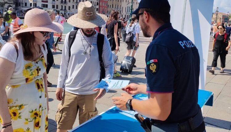 Venezia: la stretta della Polizia di Stato e della polizia ferroviaria ai borseggiatori e truffatori, emessi 26 Fogli di Via Obbligatori