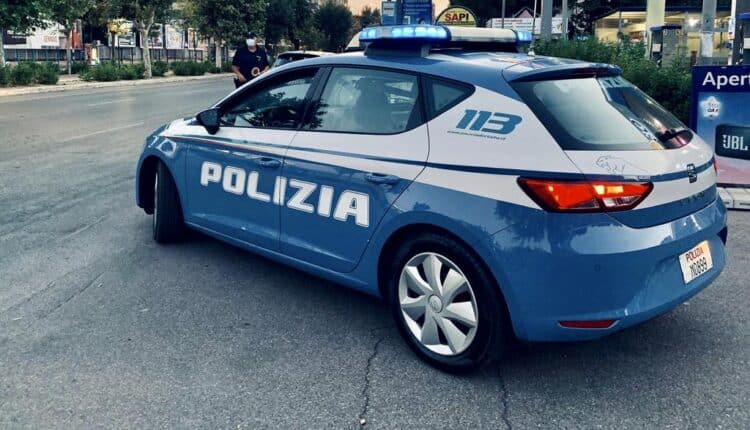 Taranto, cinque extracomunitari irregolari espulsi dal territorio nazionale