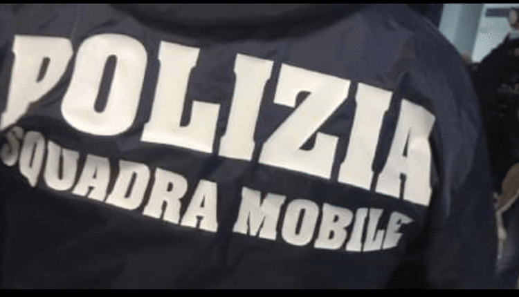 Torino, controlli antidroga: sequestrati due chili di droga e arrestate due persone