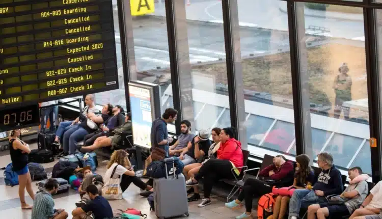 Tilt informatico globale: disagi per Media, Aerei, Ospedali e Banche