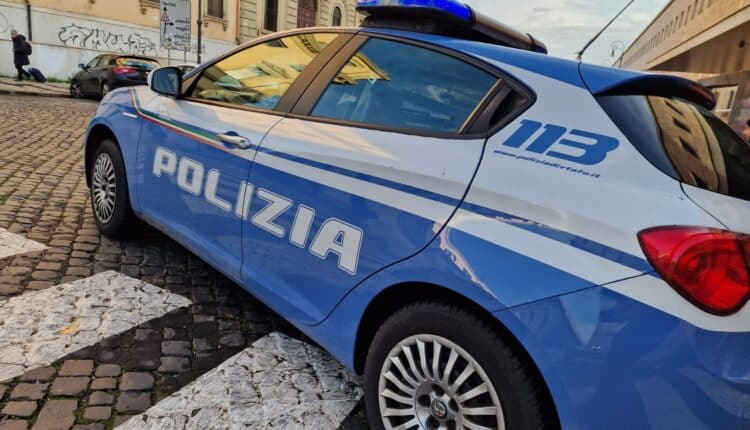 Roma: La Polizia di Stato arresta due cittadini romeni per rapina aggravata