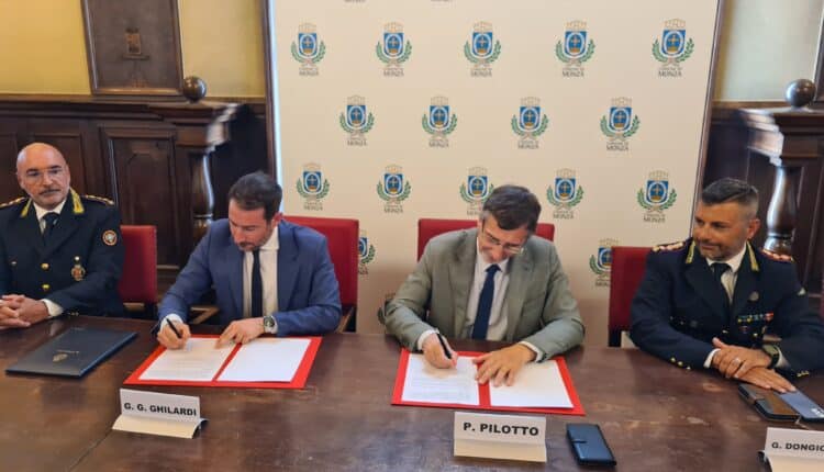 Monza e Cinisello Balsamo firmano l'accordo di cooperazione tra i due comuni. I punti principali: la sicurezza, la mobilità e il contrasto al degrado urbano 2