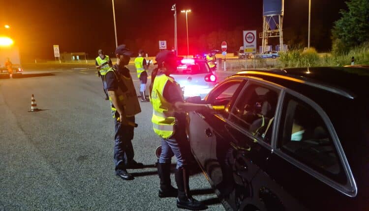 Udine: inseguimento in autostrada, conducente risultato positivo alla prova etilometrica. Scatta il ritiro della patente