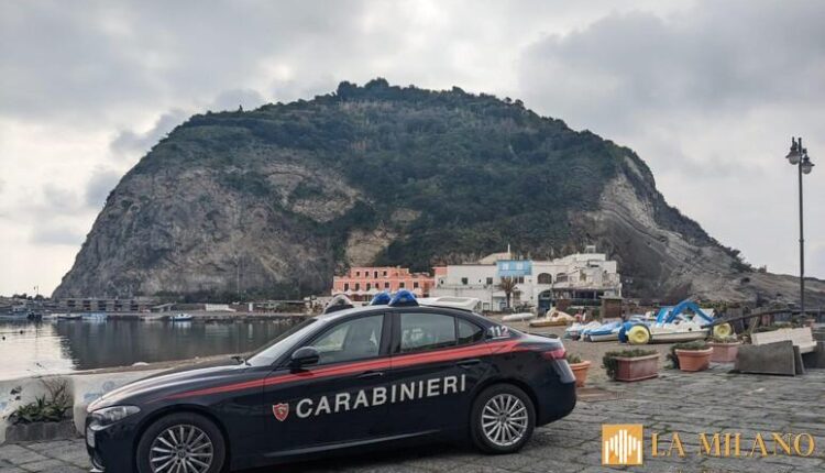 Ischia: scoppia una rissa per un panino e un 22enne viene accoltellato: Denunciati e identificati tutti i responsabili