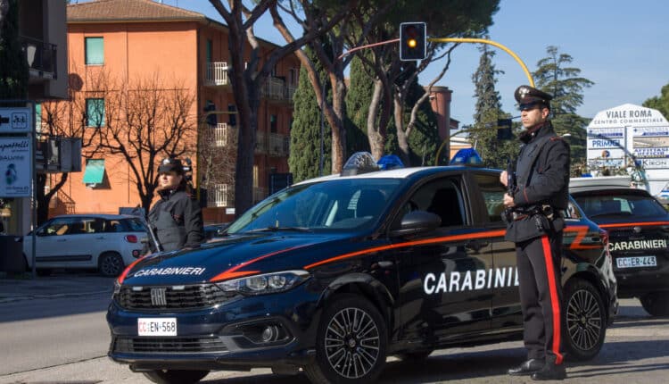 Bastia Umbra: giovane di 14 anni aggredito dal branco perché da loro ritenuto colpevole di aver “fatto la spia”, denunciato un 18 e 6 minori.