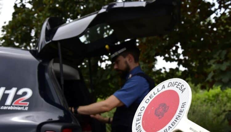 Umbertide: due fratelli , durante una lite, si feriscono a vicenda con una sega per tagliare la legna. Denunciati per lesioni aggravate