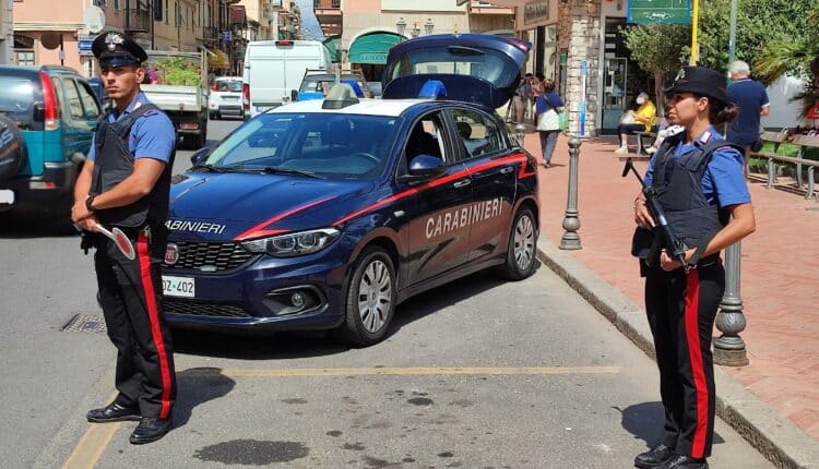 Bordighera: accoltella più volte un conoscente durante una lite. Arrestato il colpevole per tentato omicidio