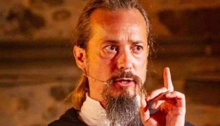 La Spezia: Lunedì 26 agosto ore 21.15 "Spettacolo di mentalismo" per la Croce Rossa Italiana, Comitato della Spezia.