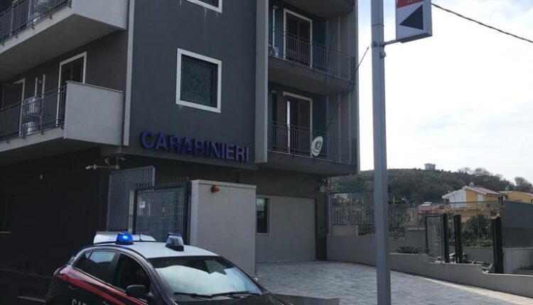 Messina: aggredisce la convivente colpendola con un coltello, 45enne arrestato dai Carabinieri.