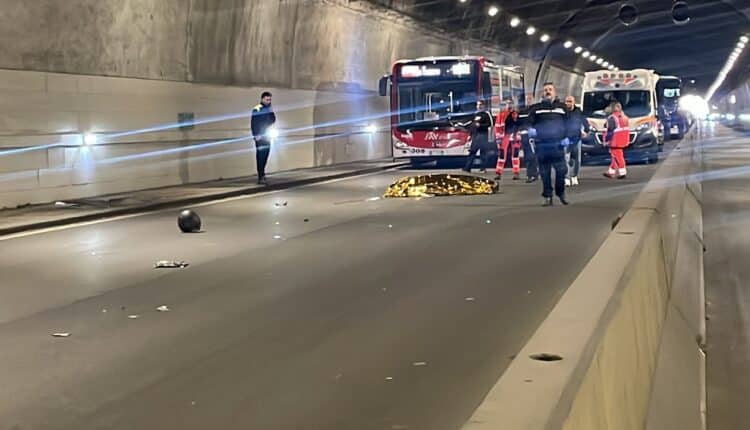 Napoli: identificato presunto autore dell'omicidio stradale nella Galleria Vittoria.