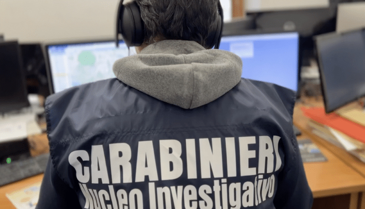 Napoli: dopo essere stato inserito nella lista dei "latitanti pericolosi" del Ministero dell'Interno, Salvatore Mari, latitante dallo scorso 7 novembre è stato arrestato