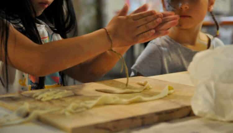 Pesaro: manca sempre meno a "La 1/2 Notte Bianca dei Bambini" 2024. Venerdì 30 e Sabato 31 sono state organizzate numerose attività a misura di bambino in giro per la città3