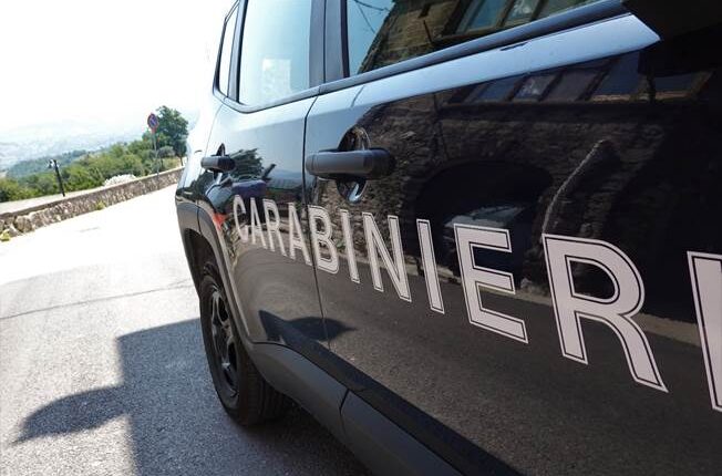 San Felice a Cancello: si fa ricaricare la carta di pagamento e scappa senza corrispondere l'importo. 37enne denunciato