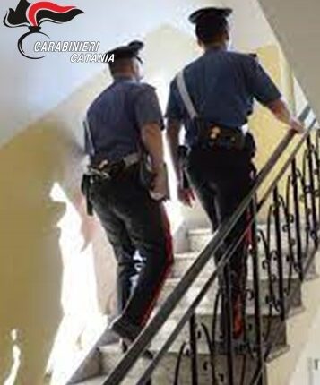 Catania: "mi manca l’aria!" e... scappa dai domiciliari, 69enne arrestato dai Carabinieri