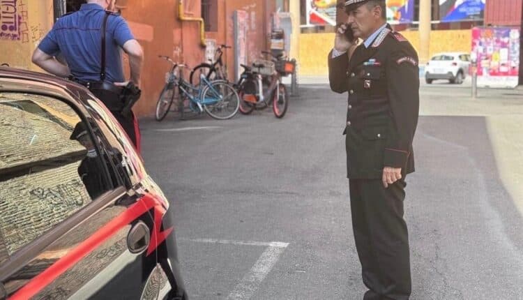 Bologna: due Carabinieri sono stati feriti mentre cercavano di sedare una lite. Arrestato un 26enne