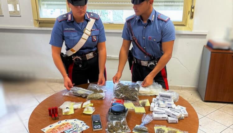 Bologna: contrasto allo spaccio di droga da parte dei Carabinieri, 38enne italiano arrestato.