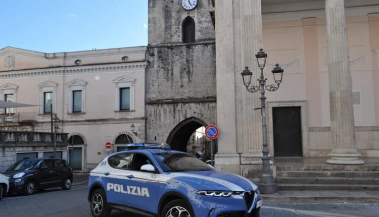 Isernia: intensificata l'attività di prevenzione al grave fenomeno della violenza di genere e dei reati predatori. Sono 25 le misure cautelari emesse dalla Questura